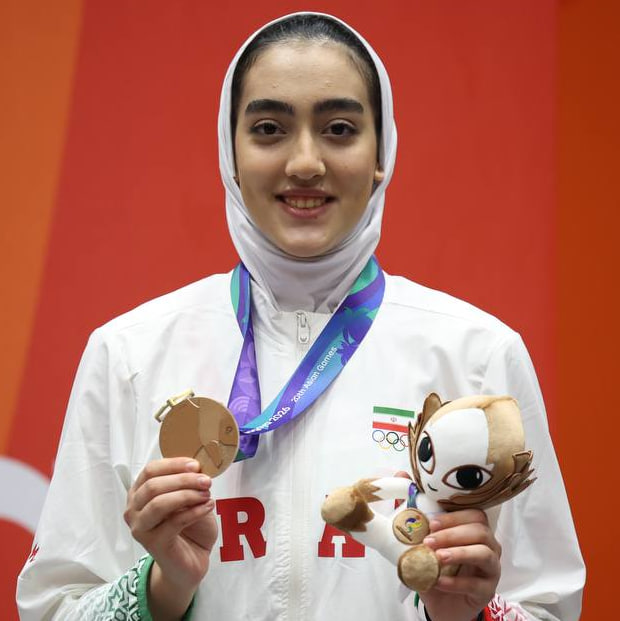 فاطمه احمدی