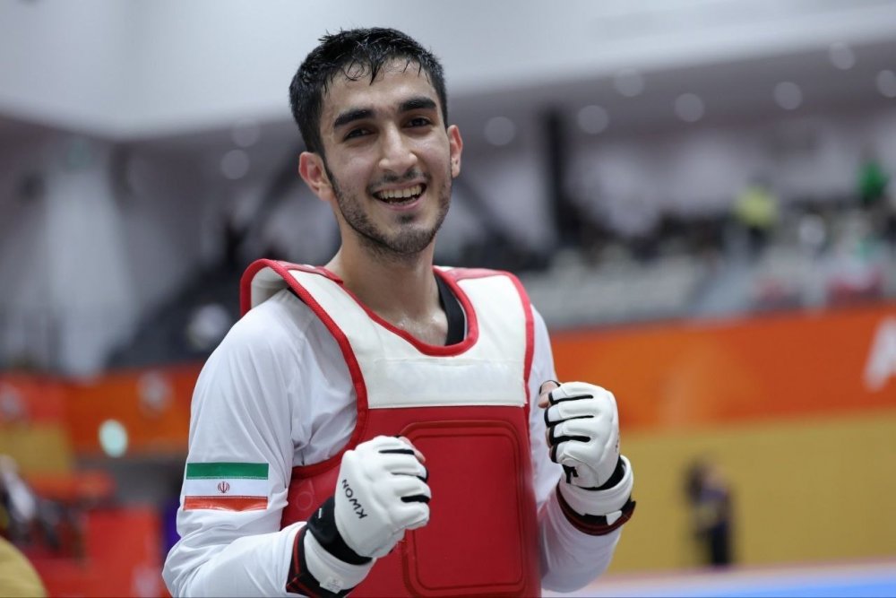 امیرمحمد حقیقتشناس